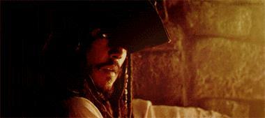 加勒比海盗下载（网友说看一部少一部的经典电影，加勒比海盗，骚气伟大的杰克船长）